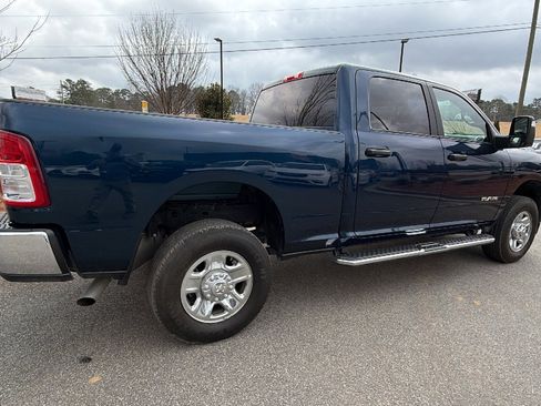 Used 2024 RAM 2500 Big Horn w/ Bed Utility Group image 8