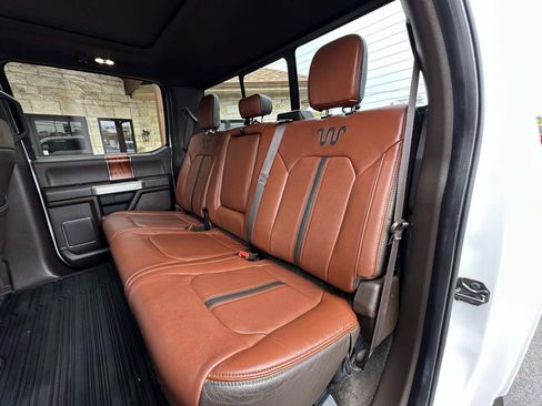 Used 2019 Ford F250 King Ranch w/ King Ranch Ultimate Package AWD/4WD image 6