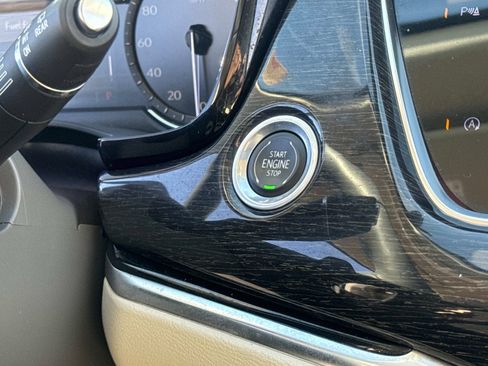 Used 2021 Cadillac XT6 Premium Luxury image 6