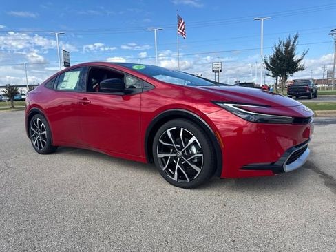 New 2026 Toyota Prius Plug-In Hybrid image 8