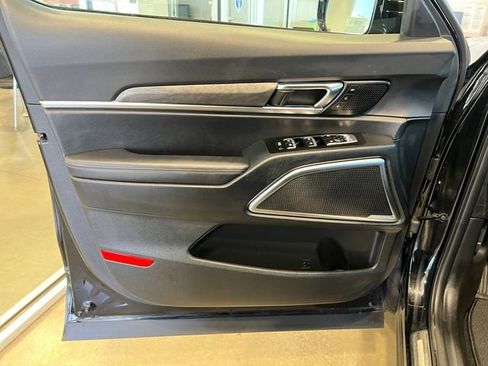Certified 2024 Kia Telluride SX Prestige X-Line AWD/4WD image 16