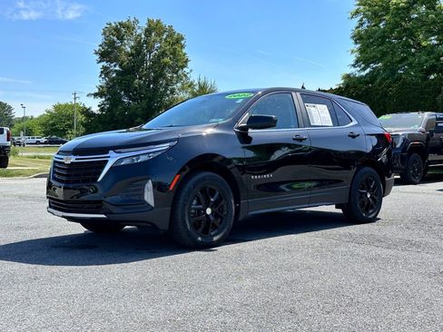 Certified 2022 Chevrolet Equinox LT AWD/4WD image 2