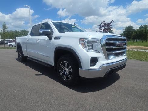 Used 2021 GMC Sierra 1500 SLE w/ X31 Off-Road Package AWD/4WD image 1