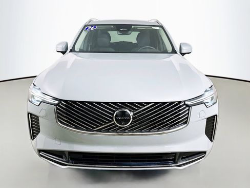 Used 2026 Volvo XC90 B6 Plus w/ Protection Package Premier AWD/4WD image 2