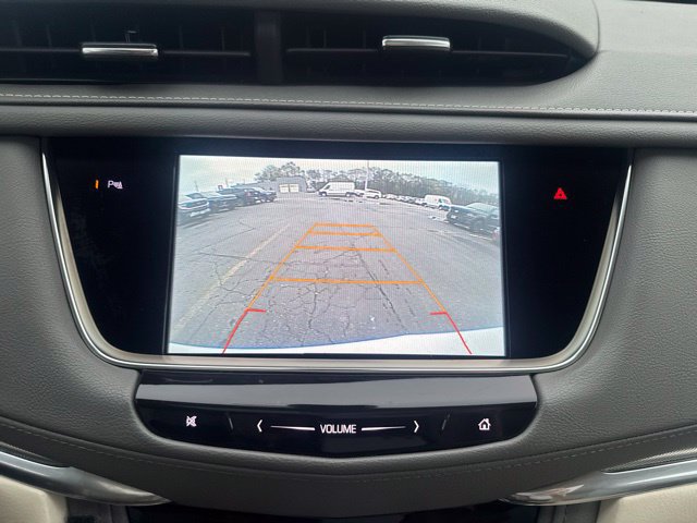 Used 2017 Cadillac XT5 Luxury w/ Driver Awareness Package AWD/4WD image 19