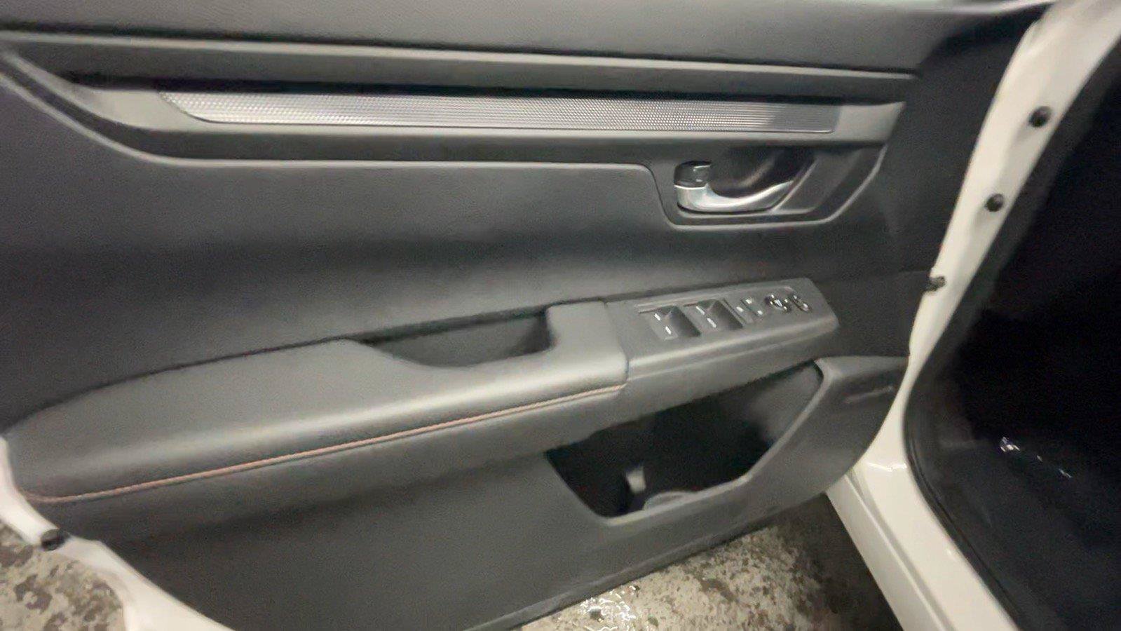 Used 2023 Honda CR-V Sport image 29