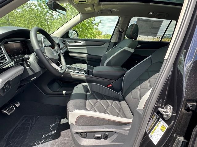 New 2026 Volkswagen Atlas Peak Edition AWD/4WD image 24