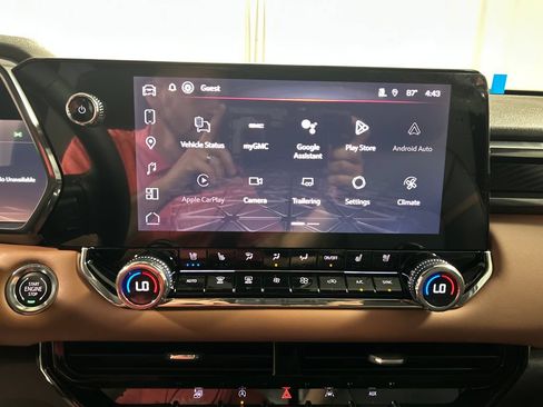 New 2026 GMC Canyon AT4 w/ AT4 Premium Package AWD/4WD image 15
