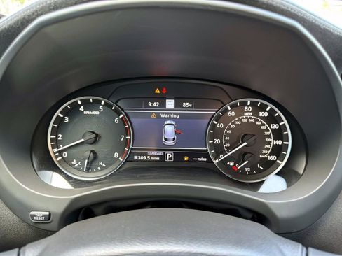 Certified 2022 INFINITI QX50 Sensory image 25