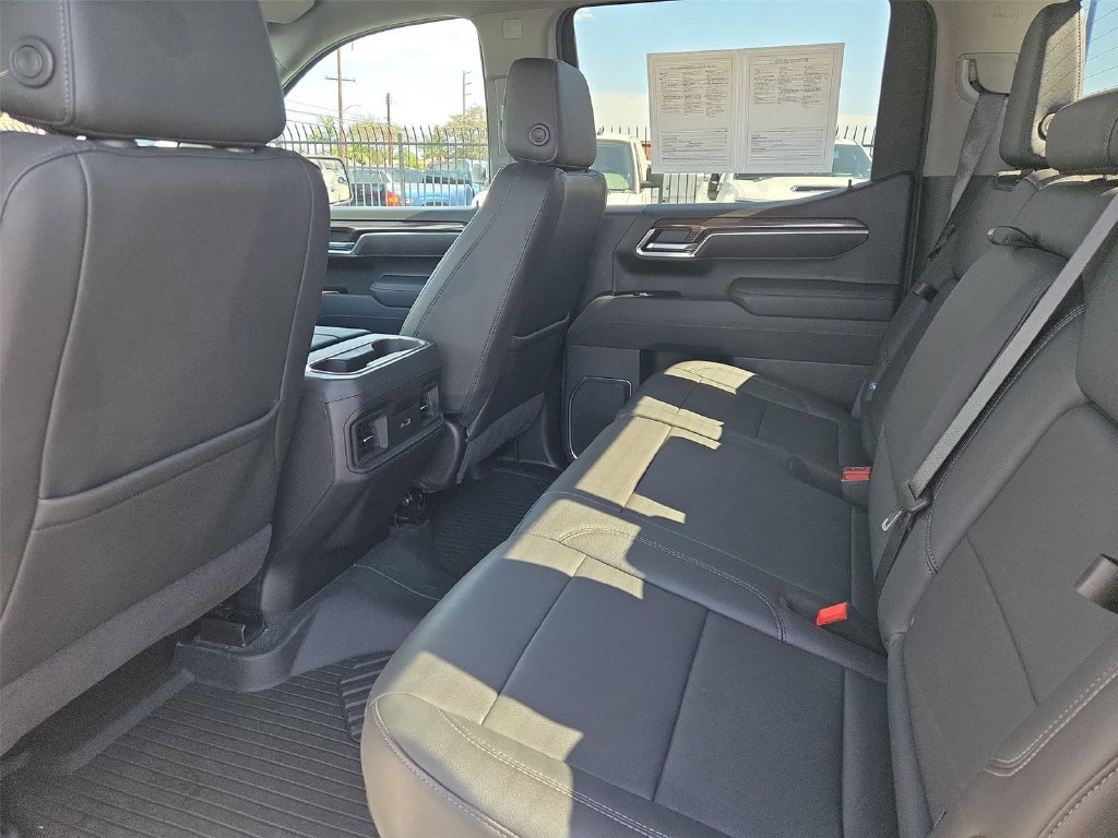Certified 2025 Chevrolet Silverado 1500 LT Trail Boss w/ Convenience Package II AWD/4WD image 17