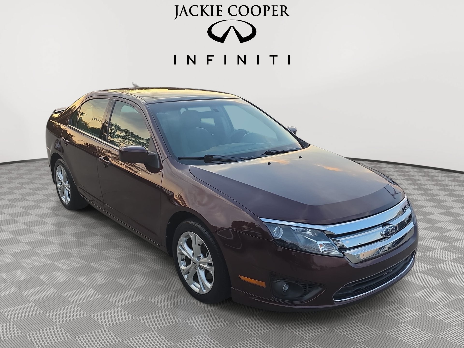 Used 2012 Ford Fusion SE FWD image 3