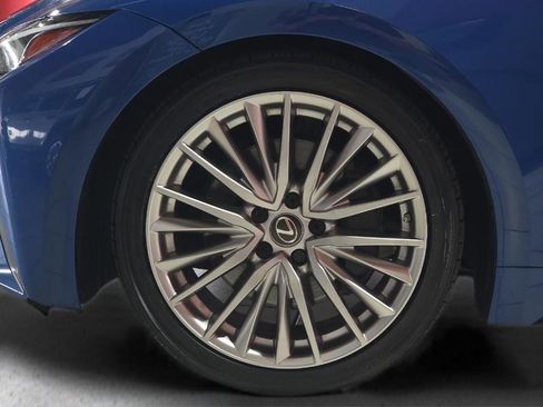 Used 2022 Lexus IS 300 w/ Premium Package RWD image 9