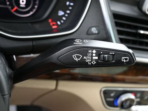 Used 2018 Audi Q5 2.0T Premium Plus AWD/4WD image 22