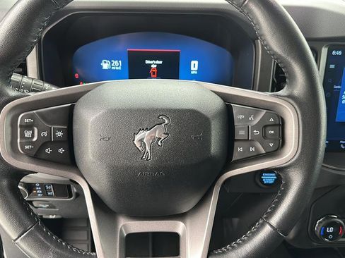 Used 2025 Ford Bronco Big Bend AWD/4WD image 16