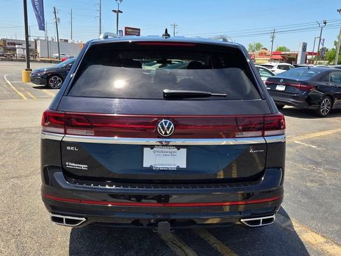 Used 2024 Volkswagen Atlas SEL Premium R-Line AWD/4WD image 11