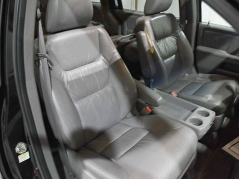 Used 2010 Honda Odyssey EX-L image 18