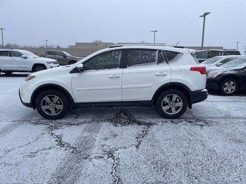 Used 2015 Toyota RAV4 XLE image 3