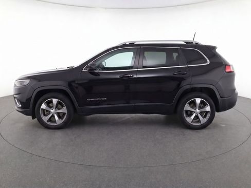 Used 2019 Jeep Cherokee Limited w/ Technology Group AWD/4WD image 6