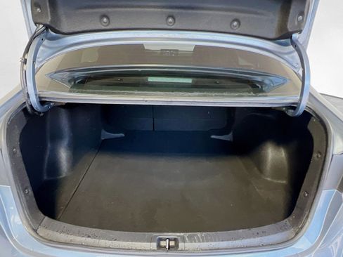 Used 2020 Toyota Corolla LE image 33