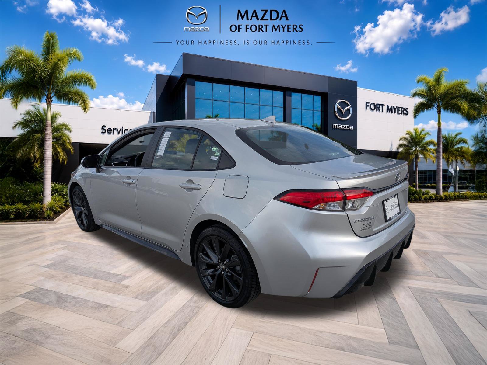 Used 2025 Toyota Corolla SE FWD image 6