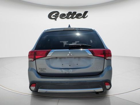 Used 2017 Mitsubishi Outlander GT AWD/4WD image 6
