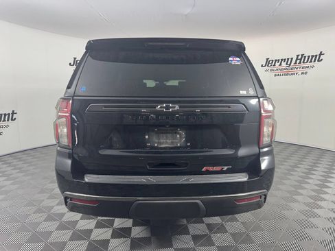 Used 2021 Chevrolet Suburban RST w/ Rear Media and Nav Package AWD/4WD image 8