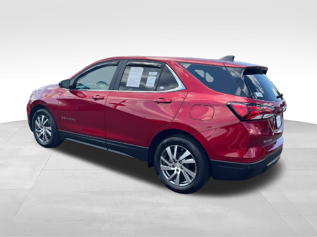 Used 2024 Chevrolet Equinox LT w/ LPO, Floor Liner Package FWD image 3
