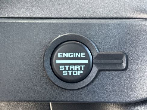 New 2025 Ford Bronco Badlands image 31