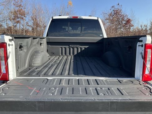 Used 2023 Ford F250 XLT w/ FX4 Off-Road Package image 26