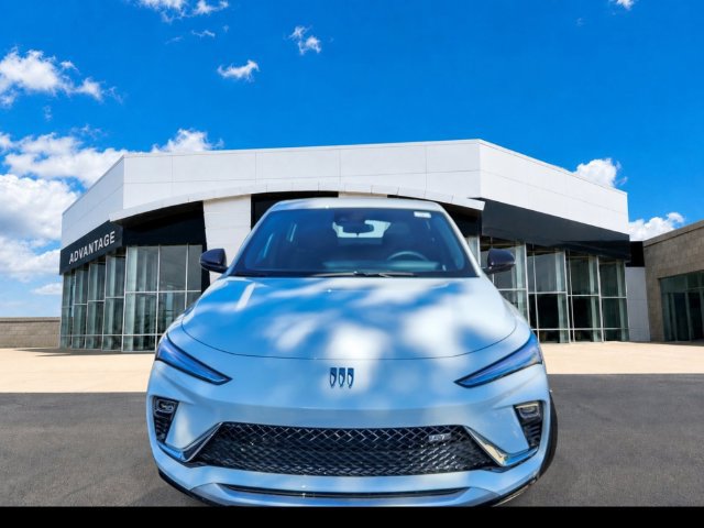 New 2026 Buick Envista Sport Touring w/ Convenience I Package FWD image 3