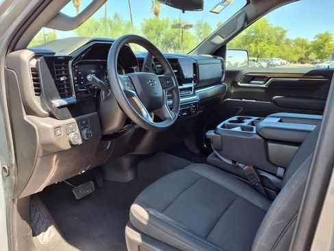 Used 2024 Chevrolet Silverado 1500 RST image 18