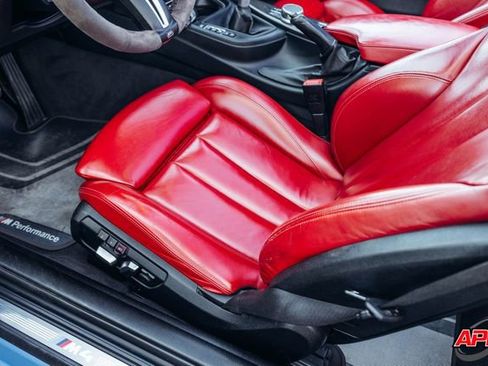 Used 2018 BMW M4 Convertible w/ Competition Package image 69