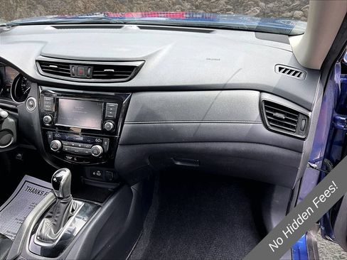 Used 2019 Nissan Rogue SV AWD/4WD image 15
