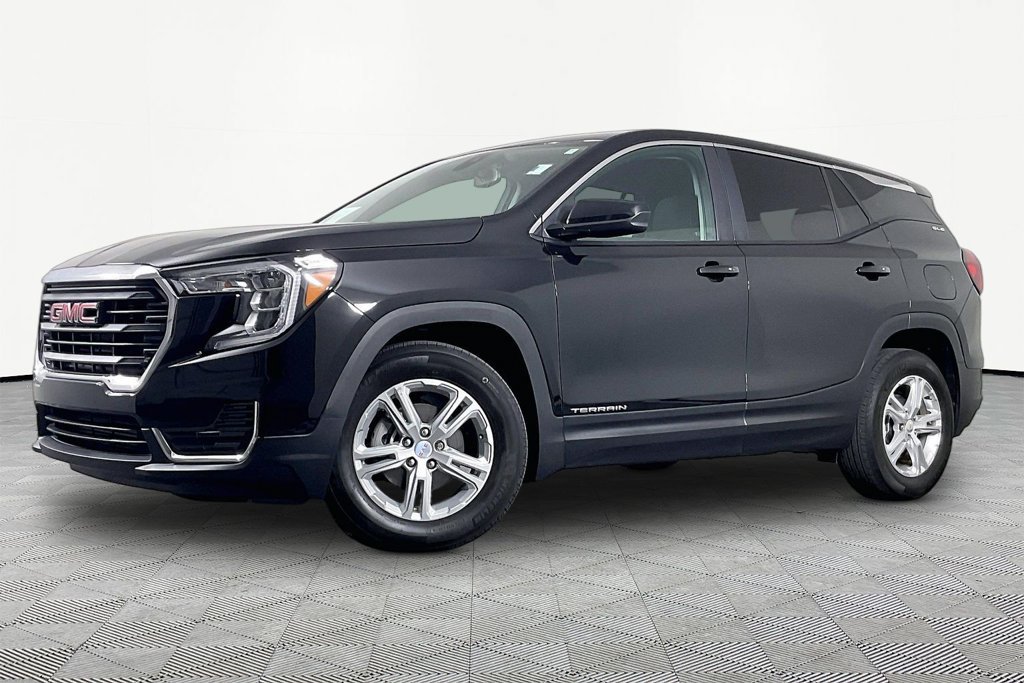 Certified 2024 GMC Terrain SLE FWD image 1