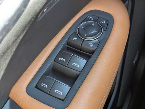 Used 2025 Cadillac XT5 Premium Luxury w/ LPO, Floor Liner Package FWD image 25