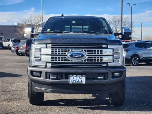 Used 2019 Ford F350 Platinum w/ Platinum Ultimate Package image 5