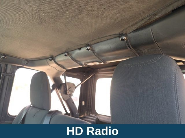 Used 2022 Jeep Wrangler Unlimited Sport AWD/4WD image 17