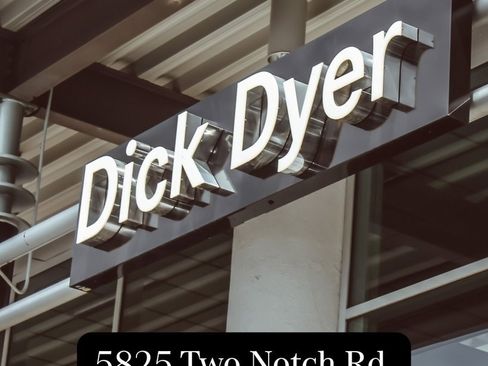 Certified 2024 Volvo XC90 B5 Plus image 8