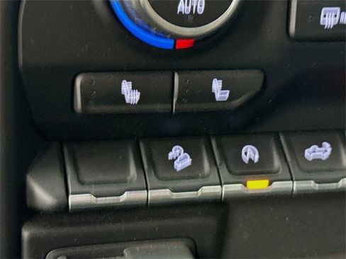 Used 2020 Chevrolet Silverado 1500 LT w/ All-Star Edition image 19