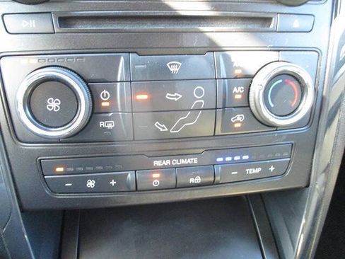 Used 2017 Ford Explorer 4WD image 28