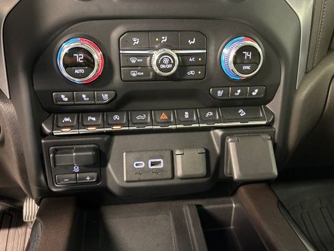 Used 2020 GMC Sierra 1500 SLT w/ SLT Premium Plus Package image 40