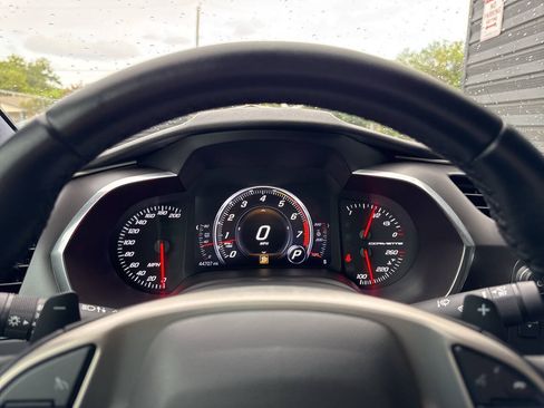 Used 2017 Chevrolet Corvette Stingray Coupe w/ 1LT RWD image 32