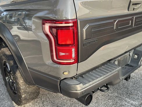 Used 2018 Ford F150 Raptor w/ Equipment Group 802A Luxury AWD/4WD image 46