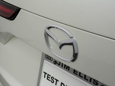 Used 2024 MAZDA CX-90 3.3 Turbo w/ Preferred Plus image 37