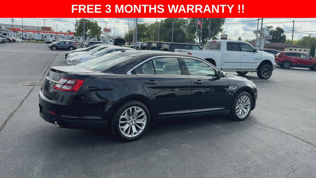 Used 2017 Ford Taurus Limited FWD image 8