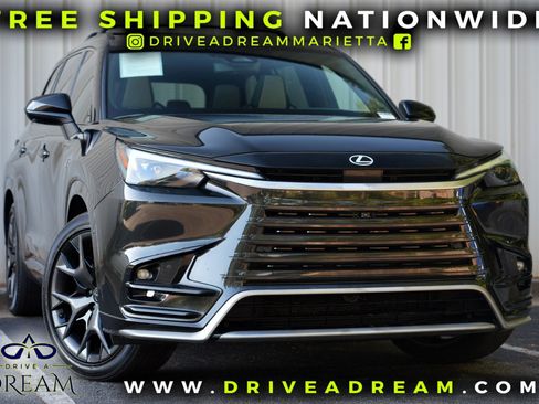 Used 2024 Lexus TX 500h AWD w/ Technology Package image 2