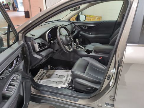 Certified 2024 Subaru Outback Limited AWD/4WD image 18