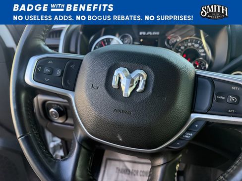Used 2024 RAM 3500 Big Horn w/ Night Edition AWD/4WD image 17