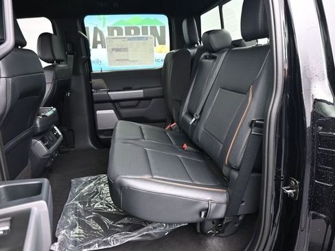 New 2025 Ford F150 Lariat w/ Equipment Group 501A Mid image 8