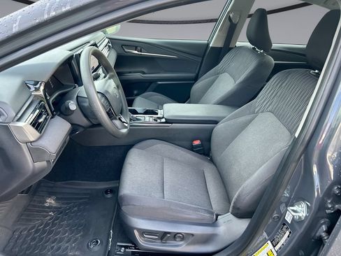 Used 2025 Toyota Camry LE w/ Convenience Package FWD image 11